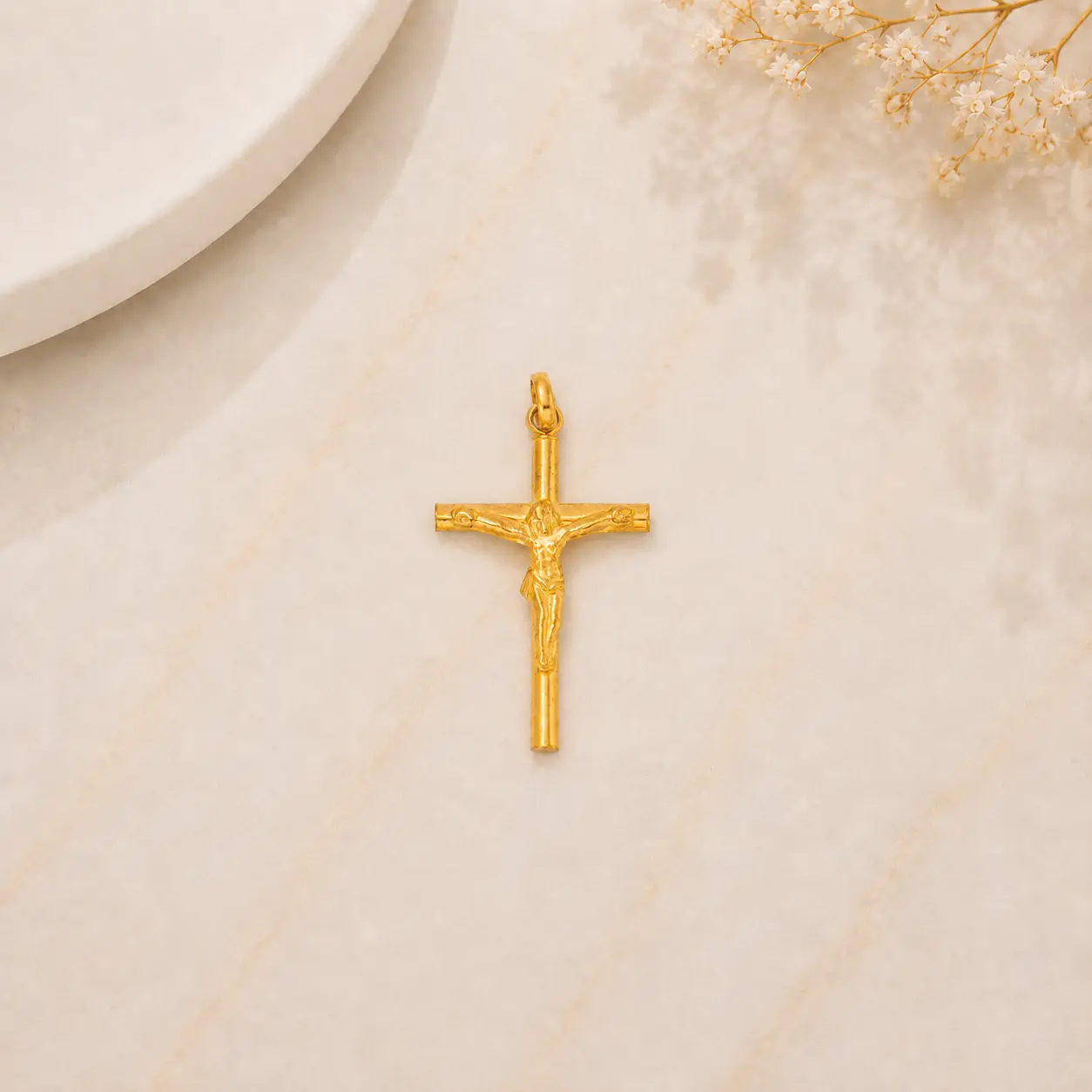 KRZL14-Pipe Cross With Christ